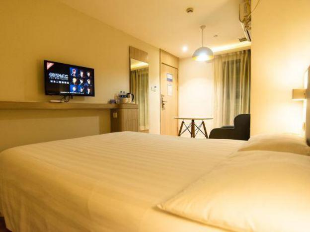 hanting hotel cixi guanhaiwei