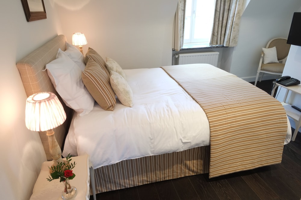 pand 17 charming guesthouse