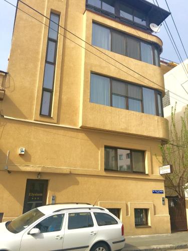 elysium accommodation