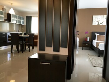 elysium accommodation