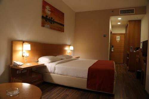 caesar hotel ramallah