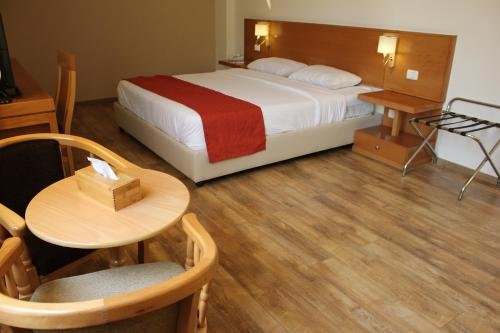 caesar hotel ramallah