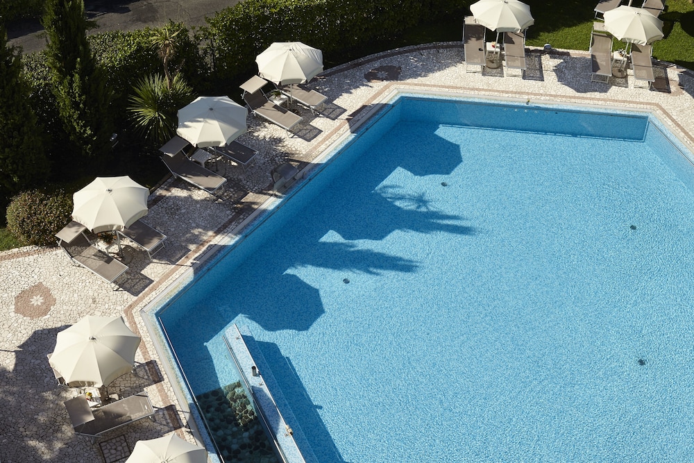 hotel aqua