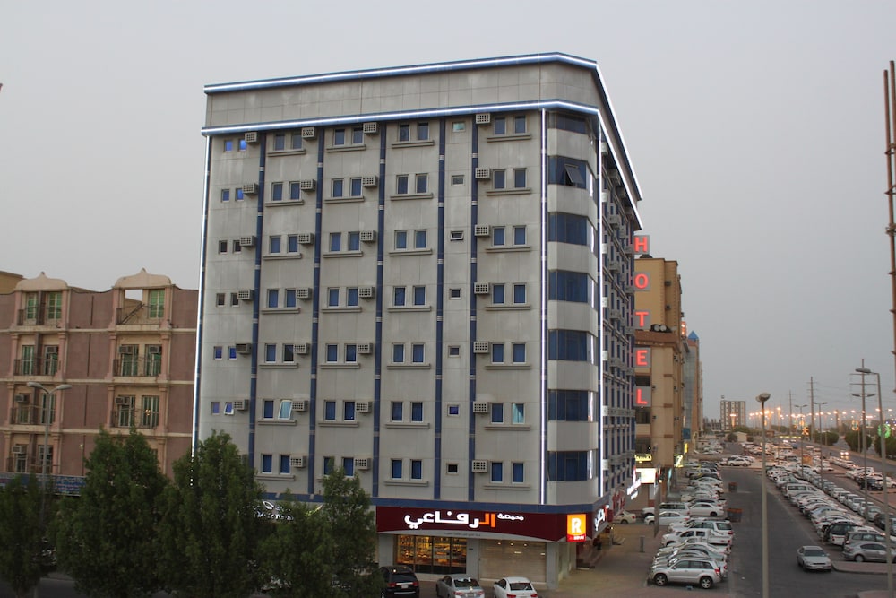 four seasons hotel apartments