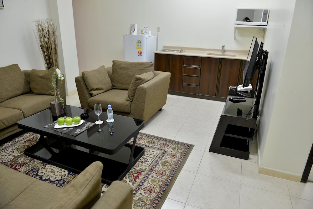 four seasons hotel apartments