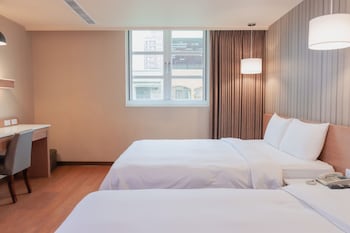 kindness hotel juemin