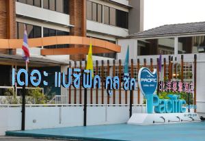 the pacific cool chic