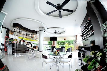 rhienchai place