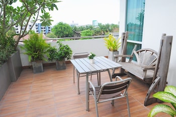 rhienchai place