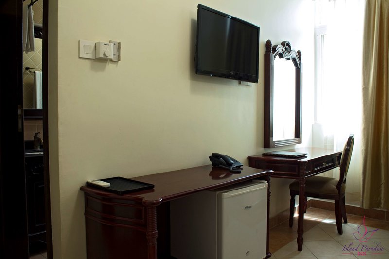 island paradise inn zanzibar