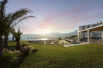 marpessa blue beach resort and spa hotel
