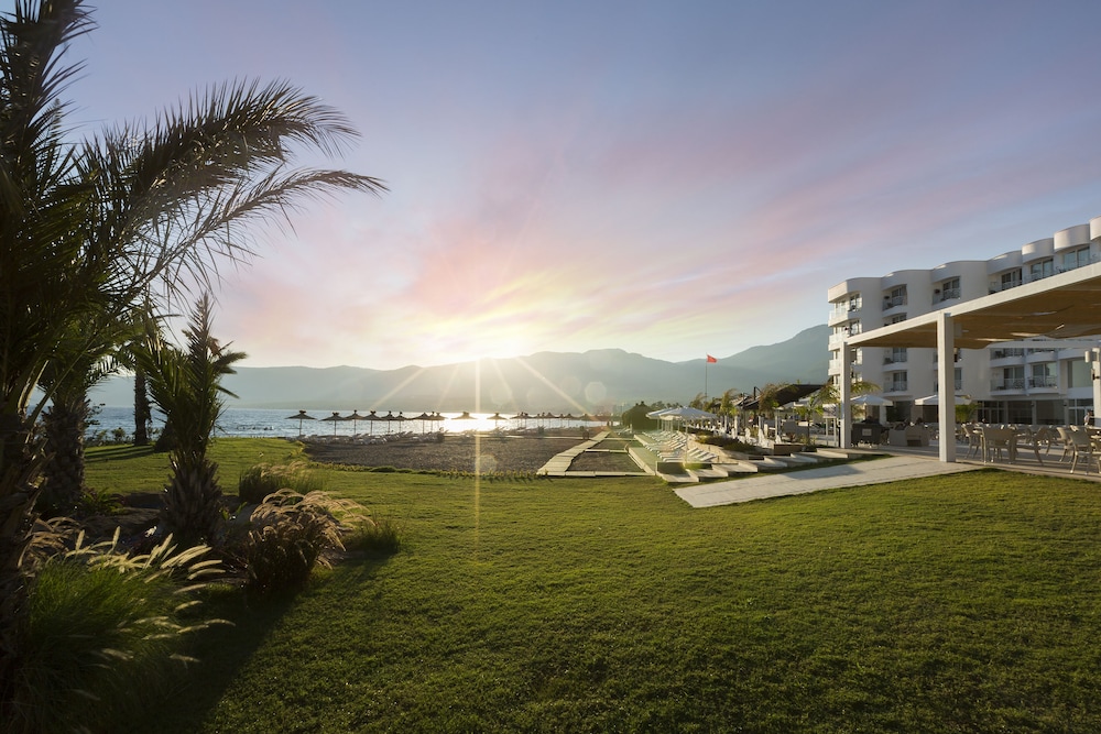 marpessa blue beach resort and spa hotel