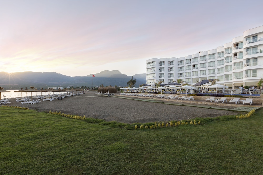 marpessa blue beach resort and spa hotel