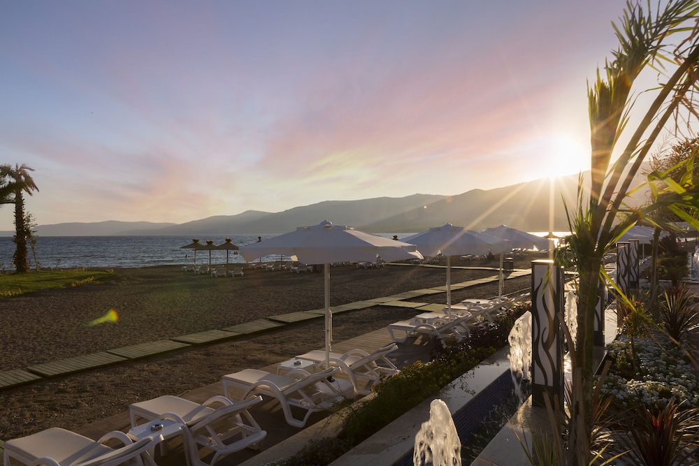 marpessa blue beach resort and spa hotel