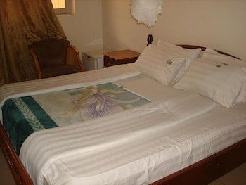 acholi inn