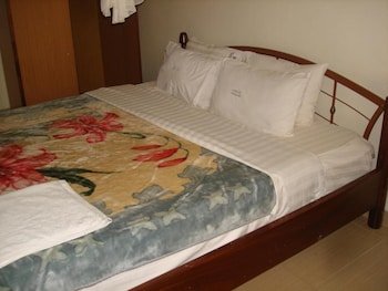 acholi inn