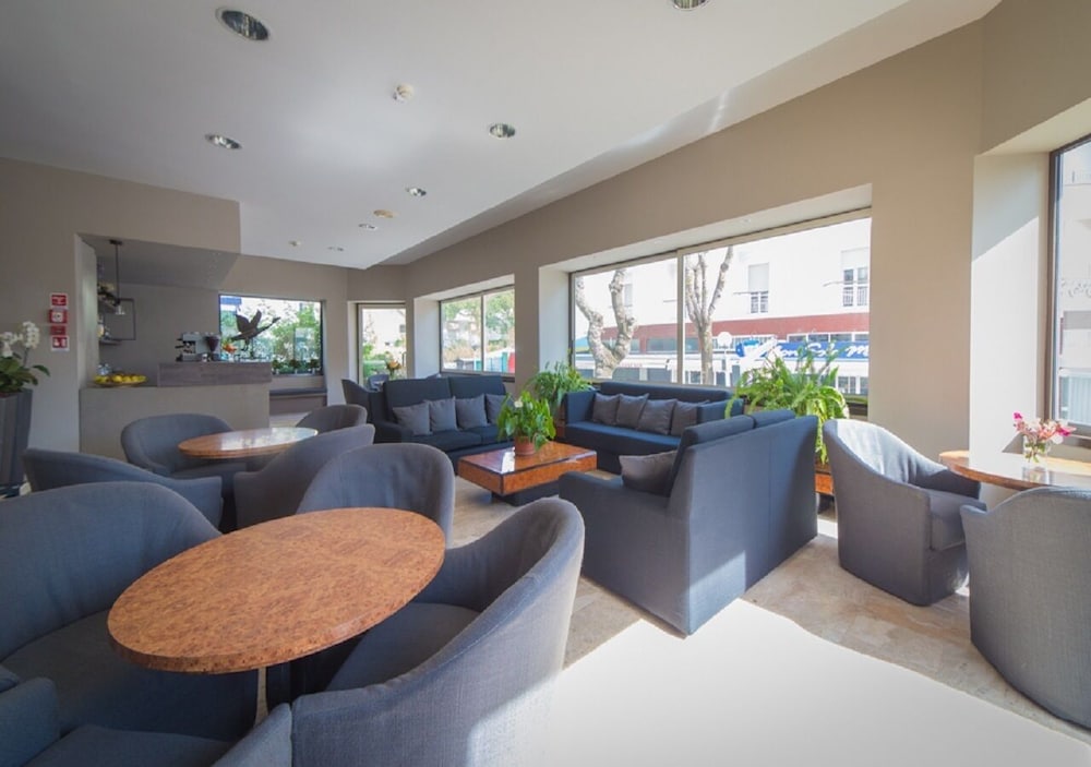 mediterraneo hotel and suites