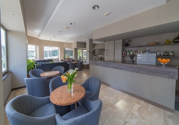 mediterraneo hotel and suites