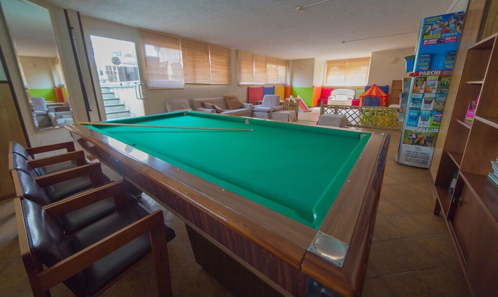 mediterraneo hotel and suites