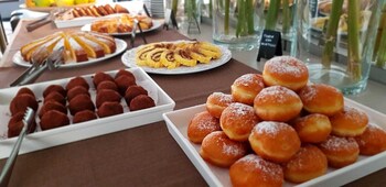 mediterraneo hotel and suites