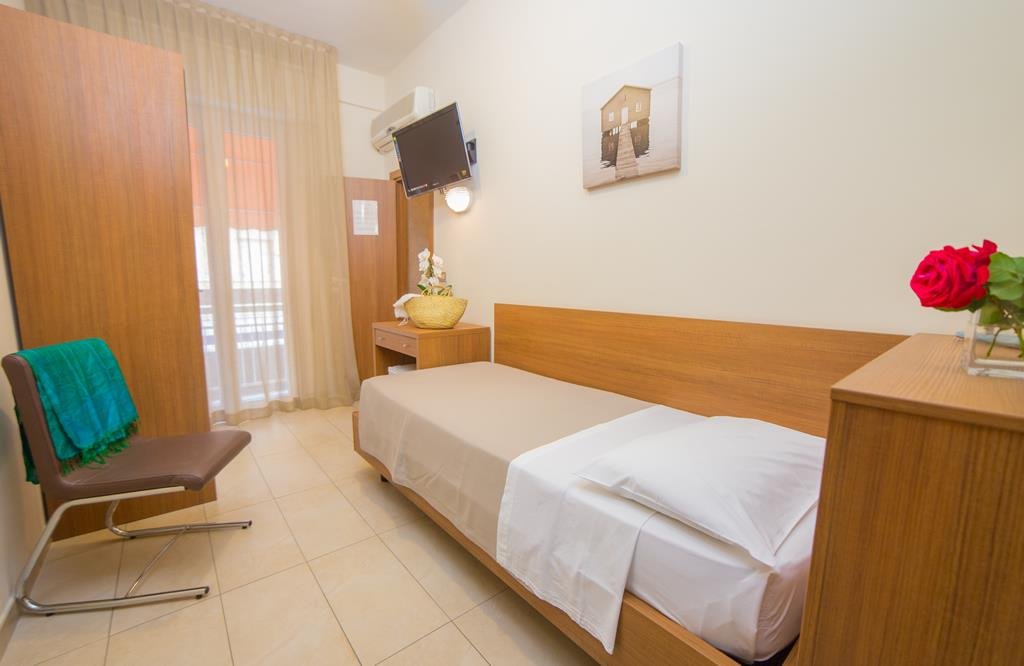 mediterraneo hotel and suites