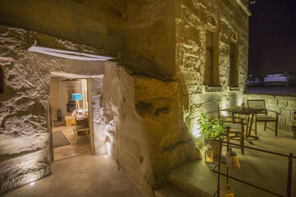 azure cave suites