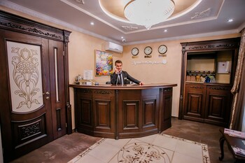 Aristocrat Hotel,Vinnytsia>>Pisarevka,4 star