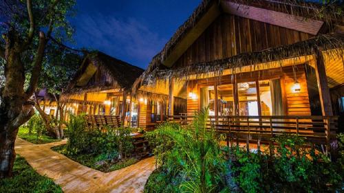 Bora Bora Villa Phuket,Chalong Bay>>Chalong,4 star
