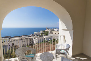 Est Hotel,Brindisi>>Andria,4 star