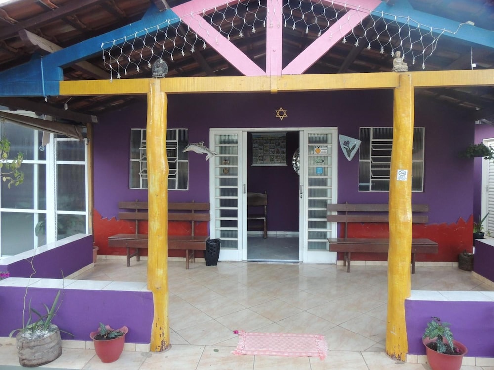 pousada rubbi violeta