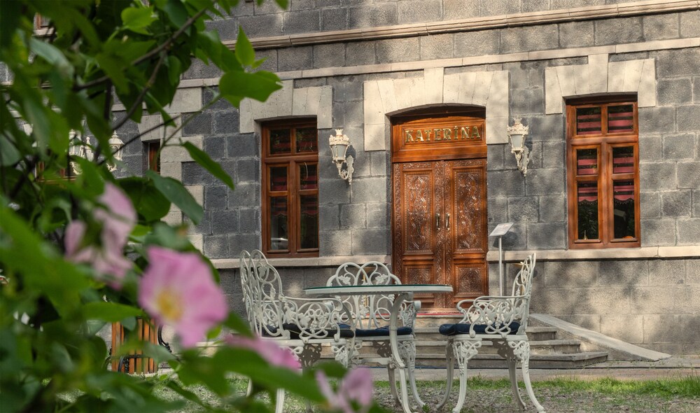 hotel katerina sarayi