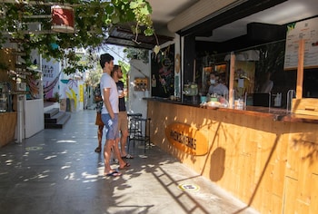 urla surf house