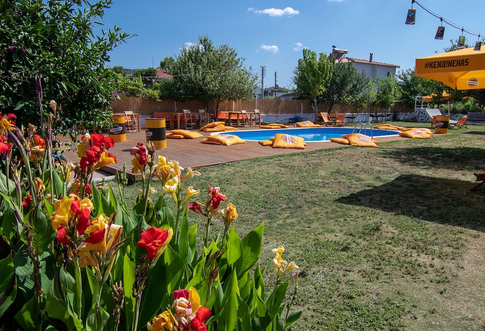 urla surf house
