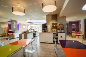 ibis styles les sables olonne sur mer
