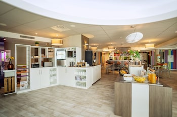 ibis styles les sables olonne sur mer