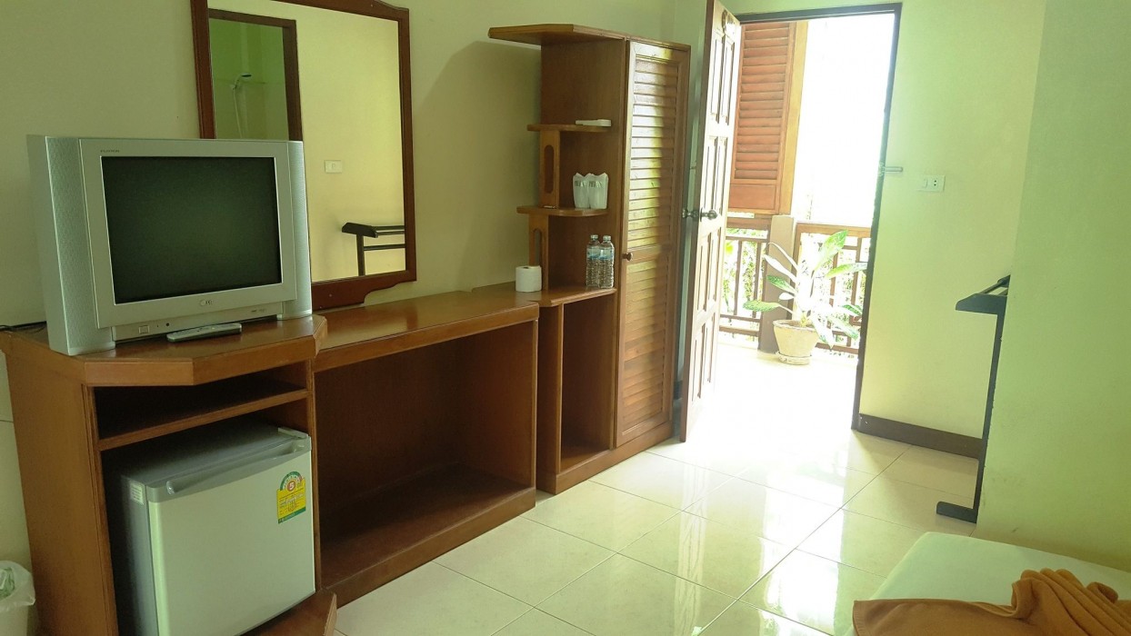 rattana guesthouse and bungalow