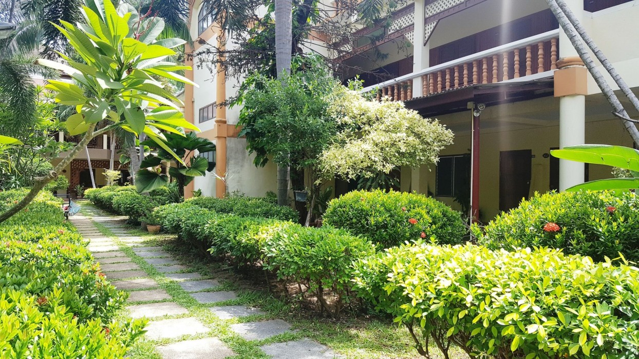 rattana guesthouse and bungalow