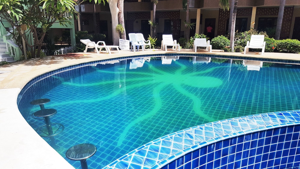 rattana guesthouse and bungalow