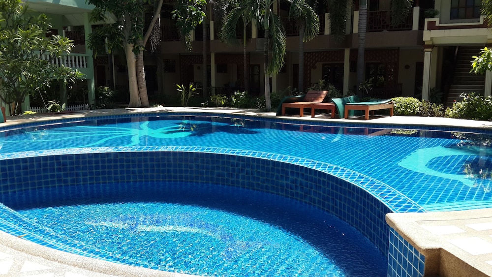 rattana guesthouse and bungalow