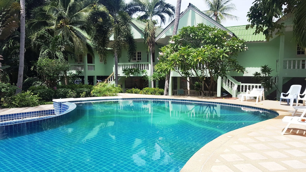 rattana guesthouse and bungalow