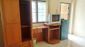 rattana guesthouse and bungalow
