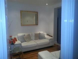 Apple House Wembley,Edgware>>Barnet,3 star