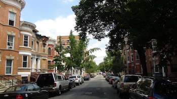 Morris Guest House - Adults Only,New York>>Bronx,3 star