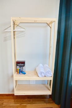 Morris Guest House - Adults Only,New York>>Bronx,3 star
