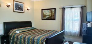 santa paula inn