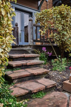 Olema House At Point Reyes,Marin County>>Inverness,3 star