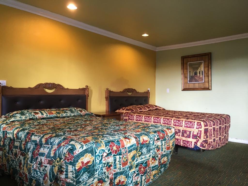 la petite rouge motel