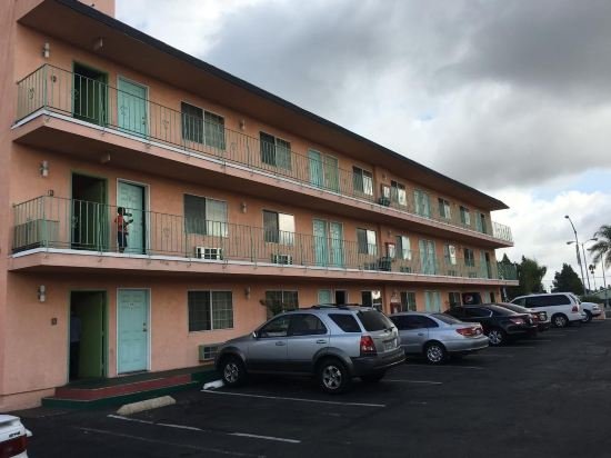 la petite rouge motel