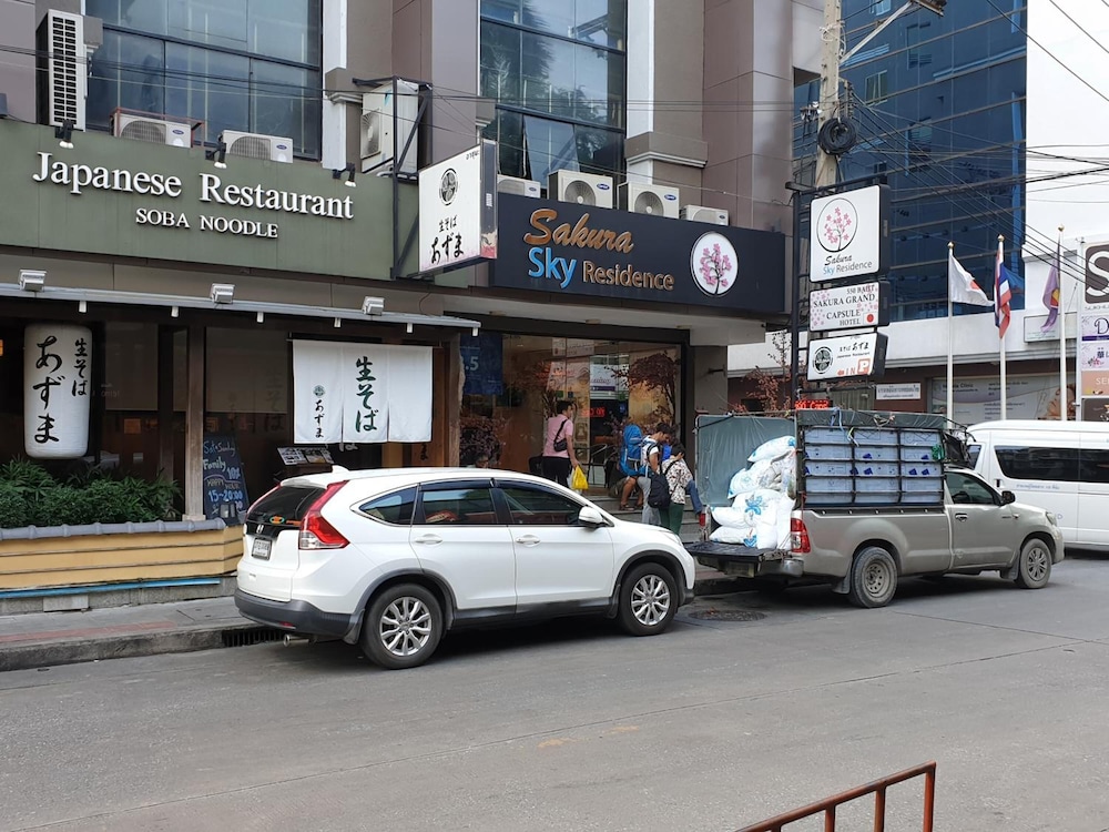 sakura sky residence