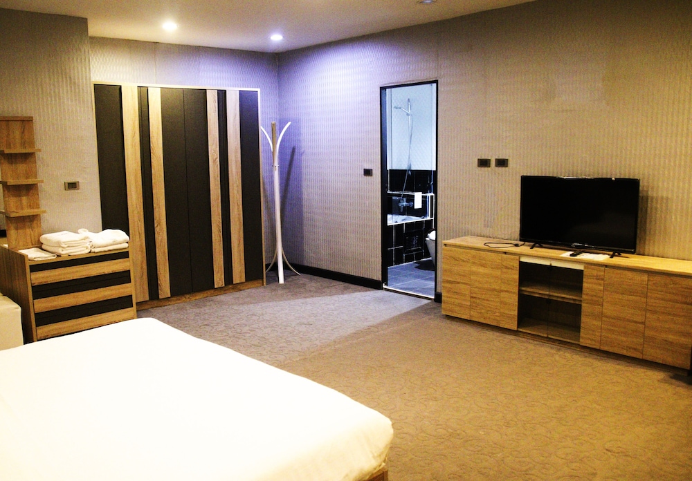 sakura sky residence